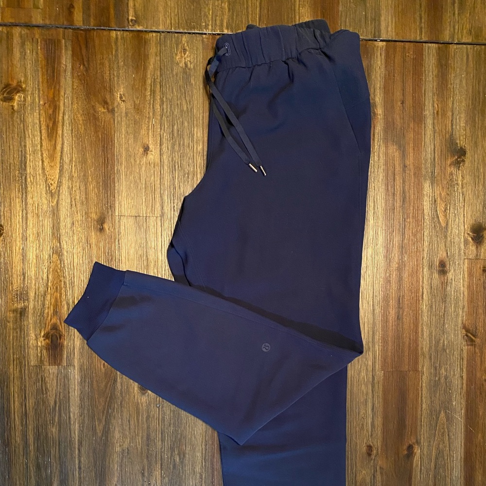 Lululemon On The Fly Joggers